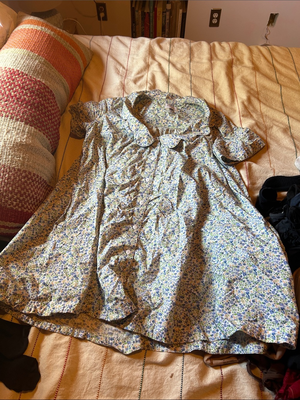 Floral Button-Front Short Sleeve Nightgown - Blue/Cream